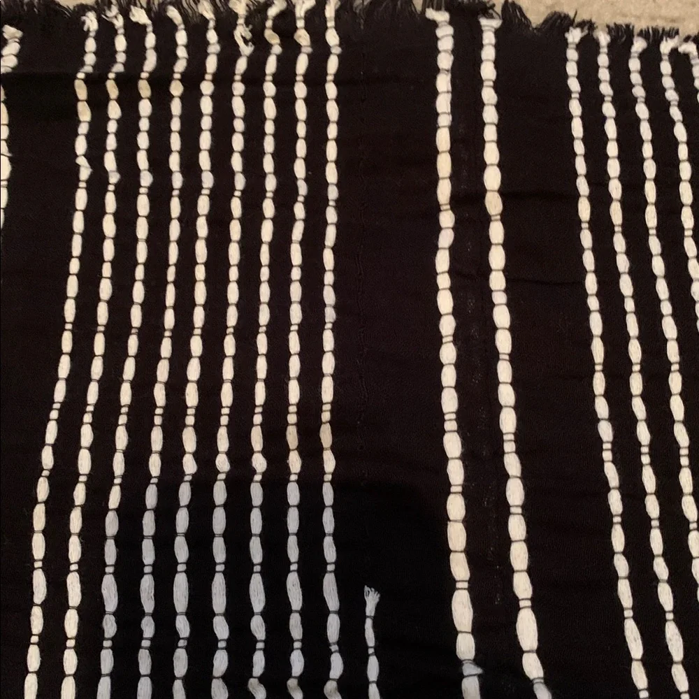 Striped Woven Black White Textured Infinity Scarf Christmas Winter Pictures Boho